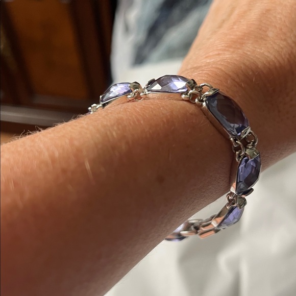 Swarovski Purple Crystal Bracelet Size 6.5 - Picture 10 of 11